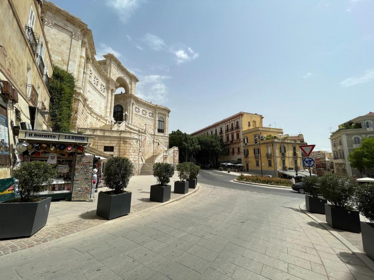 La Terrazza Sul Corso - Premium Apartment Cagliari Buitenkant foto